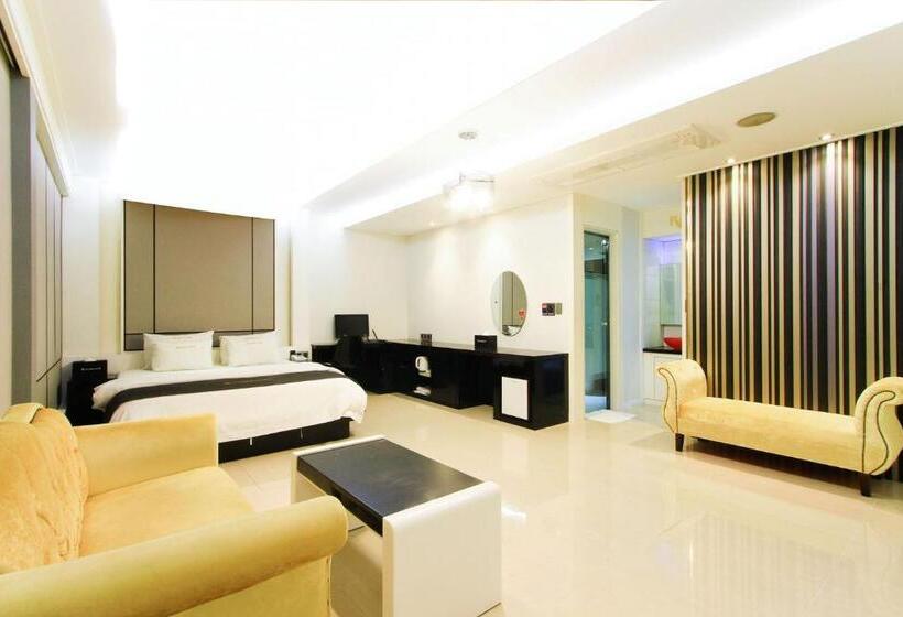 سوییت, Renaissance Hotel Pohang