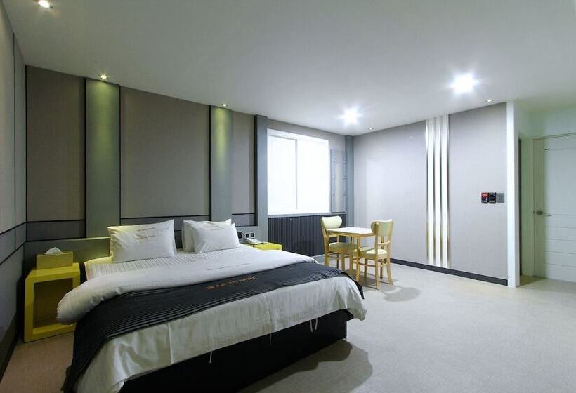 اتاق استاندارد, Renaissance Hotel Pohang