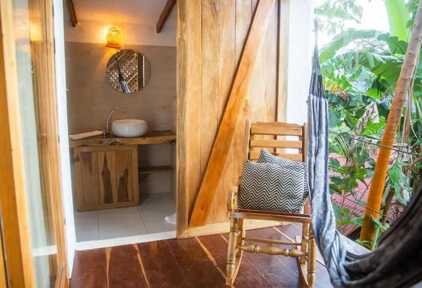 バルコニー付きスタンダードルーム, Masaya Casas Viejas