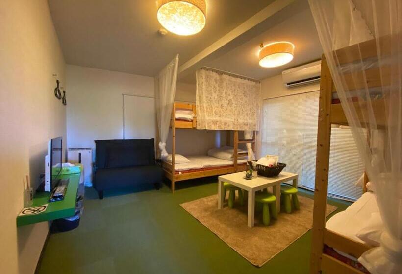 غرفة قياسية رباعية, Bamboo Village Guest House