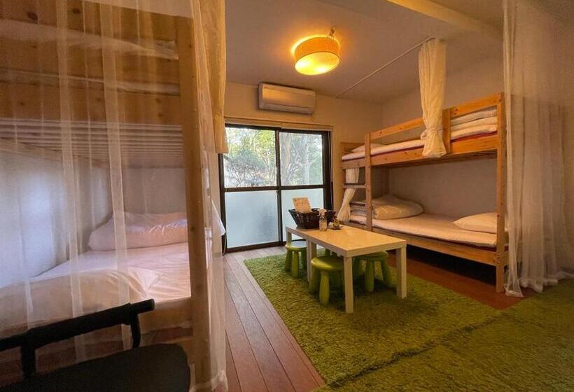 Четырехместный Номер Стандарт, Bamboo Village Guest House