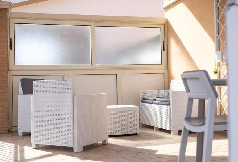 バルコニー付きデラックスルーム, Emotions