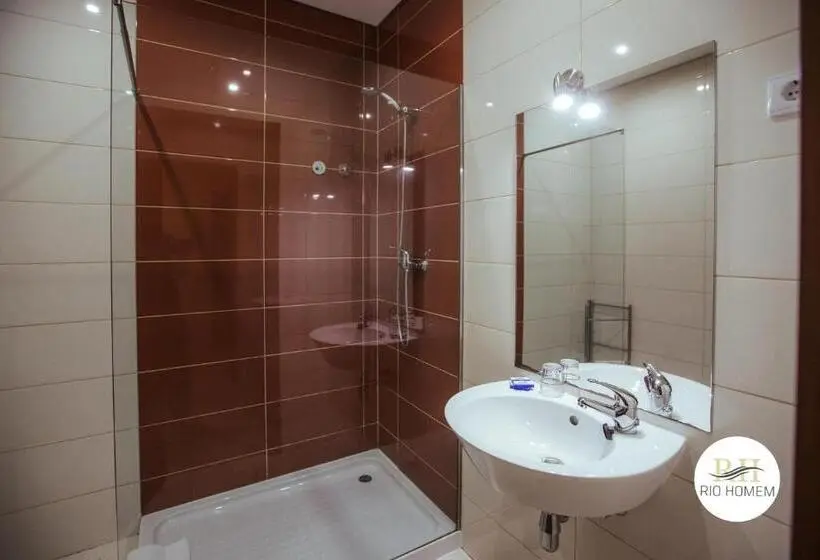 Standard Kolmen Hengen Huone, Rio Homem