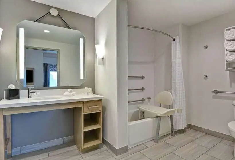 キングサイズベッドのスイートルーム, Home2 Suites By Hilton Blue Ash Cincinnati