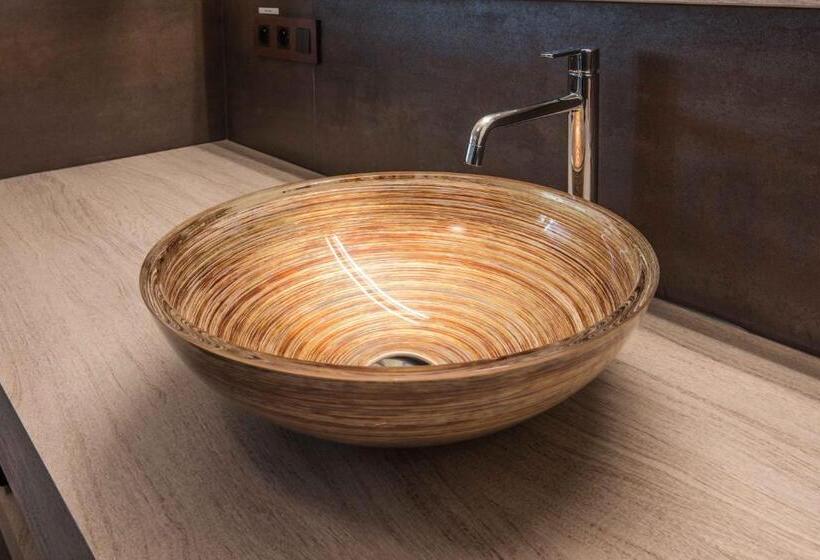 小型套房, Koru Hôtel & Private Wellness