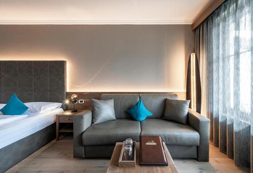 スーペリアールーム, Sunnwies