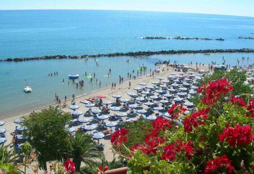 수피리어 룸 바다 전망, Sympathy