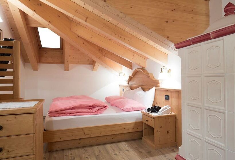 Номер Стандарт Трехместный, Vidor Resort