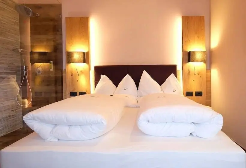 سوییت خانوادگی, Vidor Resort