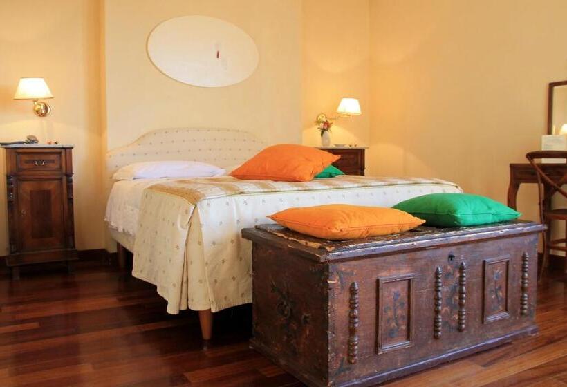 غرفة قياسية, & Ristorante Degli Angeli