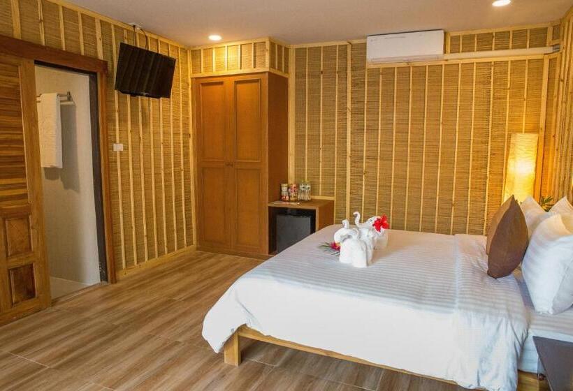 패밀리 스위트, Adarin Beach Resort