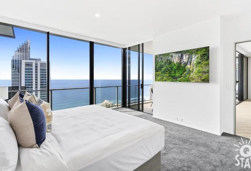 침실 4개 아파트, Circle On Cavill   Apartment Stay Private