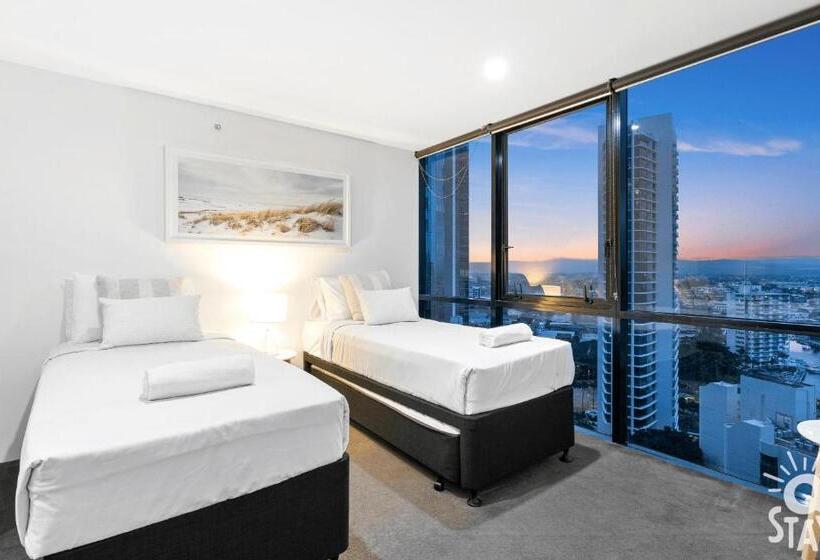 شقة 3 غرف, Circle On Cavill   Apartment Stay Private