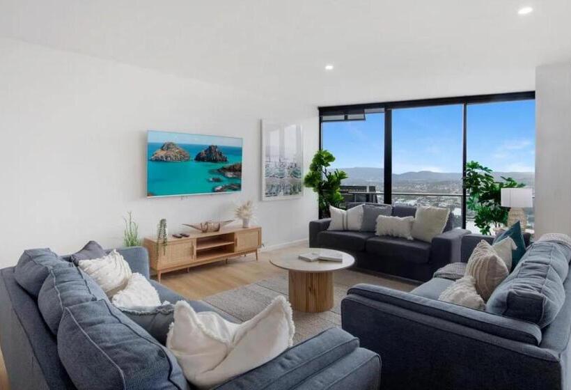 شقة دور أخير غرفة نوم واحدة, Circle On Cavill   Apartment Stay Private