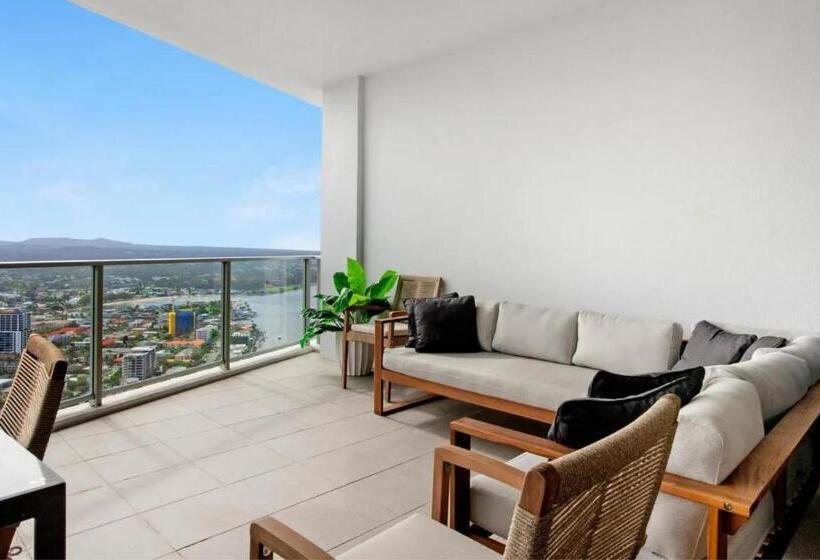 شقة دور أخير غرفة نوم واحدة, Circle On Cavill   Apartment Stay Private