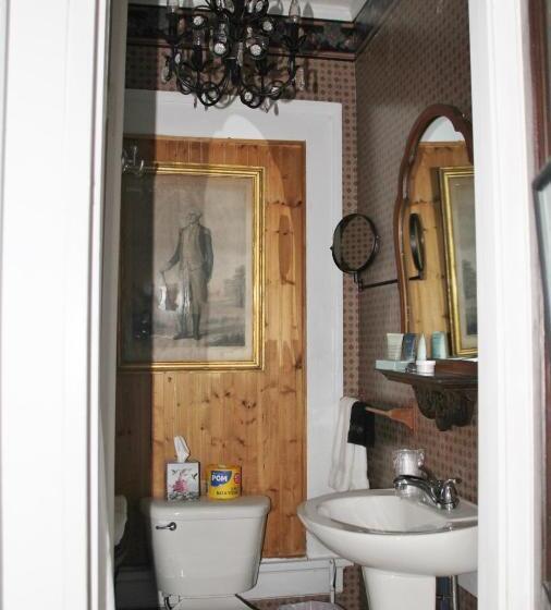 디럭스 4인 룸, Bluefield Inn, A Select Registry Propery