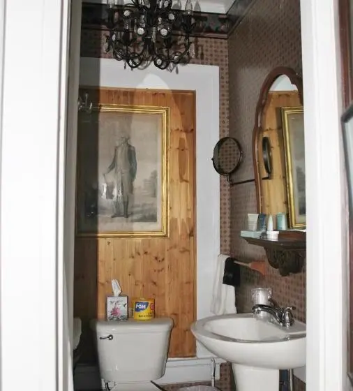 デラックスの４人部屋, Bluefield Inn, A Select Registry Propery