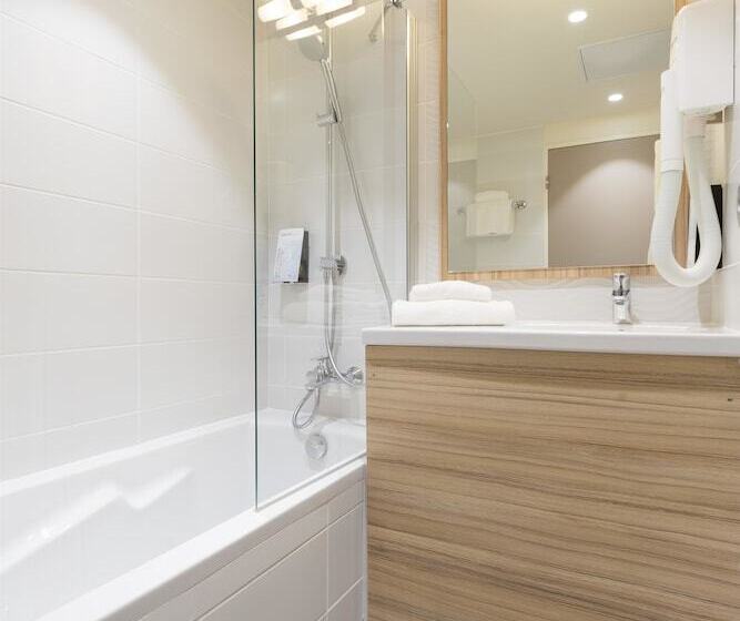 스탠다드 룸, Campanile  Metz Centre Gare