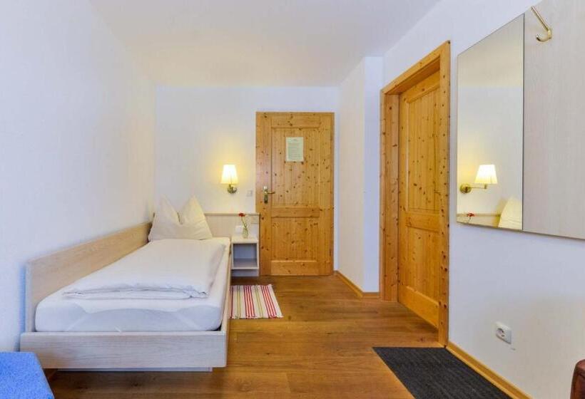 Номер Стандарт Индивидуальный, Landhotel Und Gasthof Kirchberger