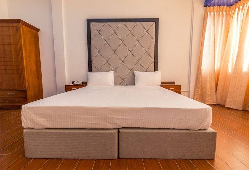 Номер Superior, Metro Port City