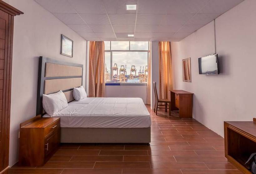 Номер Superior, Metro Port City