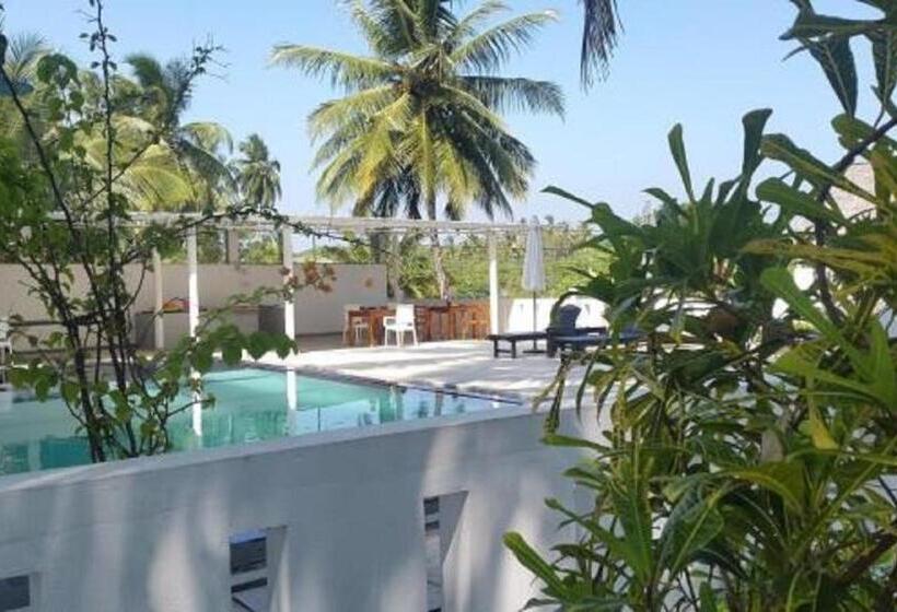 Quarto Estandar com Terraço, Nirvana Beach Boutique