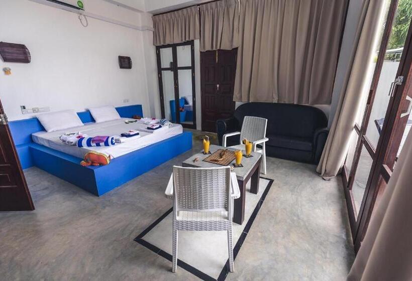 Люкс с Террасой, Nirvana Beach Boutique