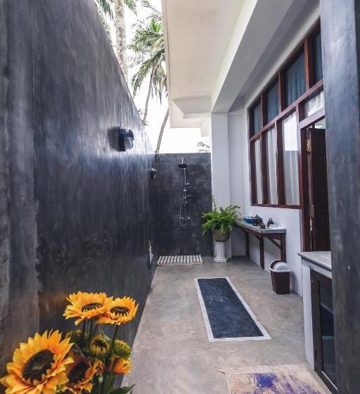 Люкс с Террасой, Nirvana Beach Boutique