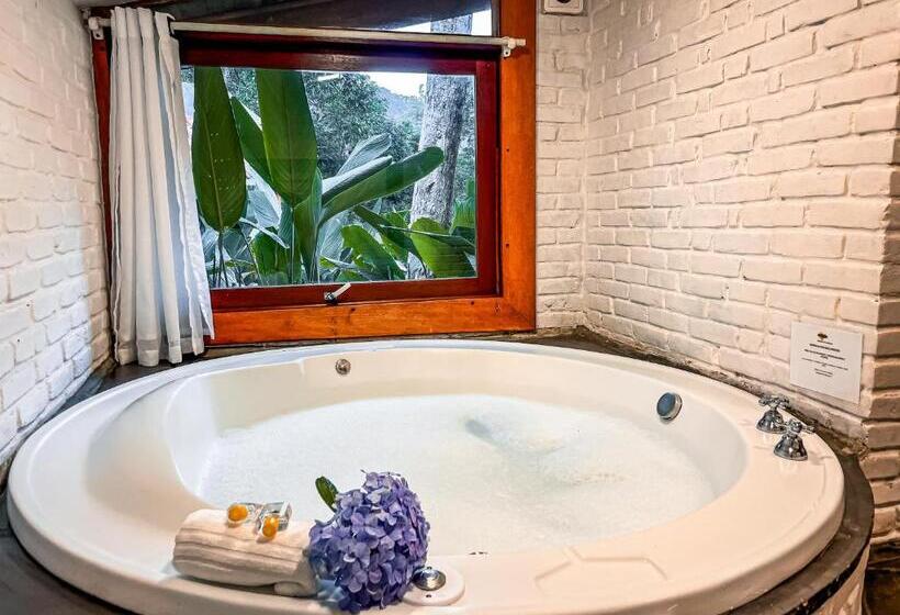 带按摩浴盆的套房, Pousada Solar D Araucaria