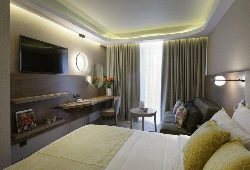 Номер Superior Вид на Город, Wyndham Athens Residence