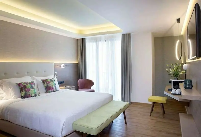 シティビューのスーペリアルーム, Wyndham Athens Residence