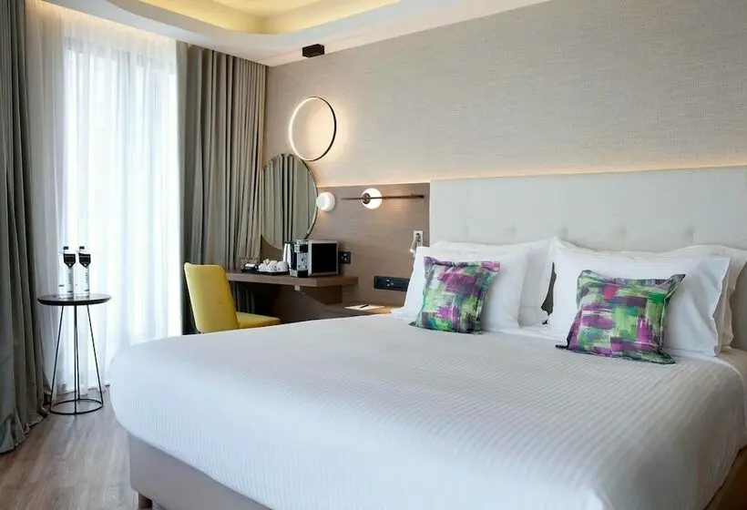 シティビュージュニアスイート, Wyndham Athens Residence