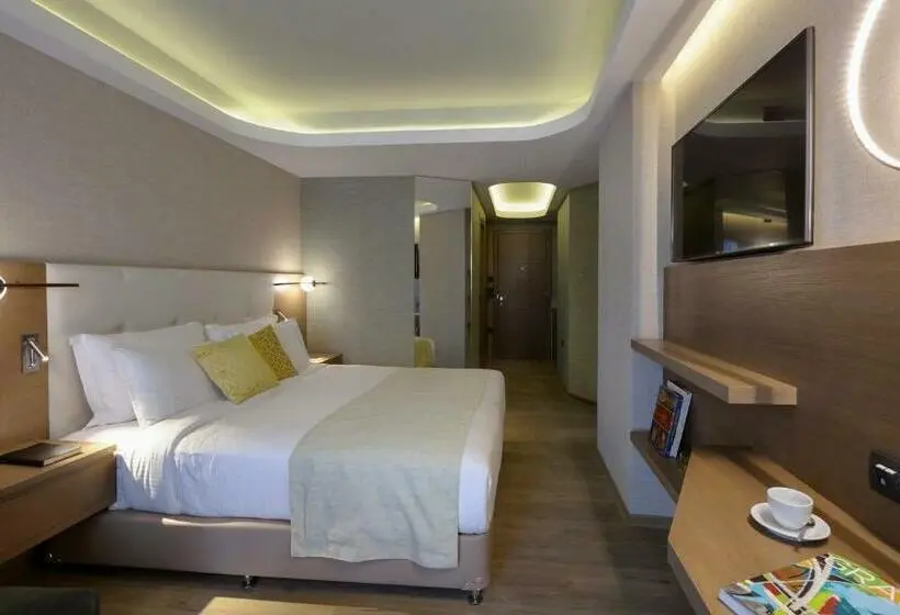 シティビューのスーペリアルーム, Wyndham Athens Residence