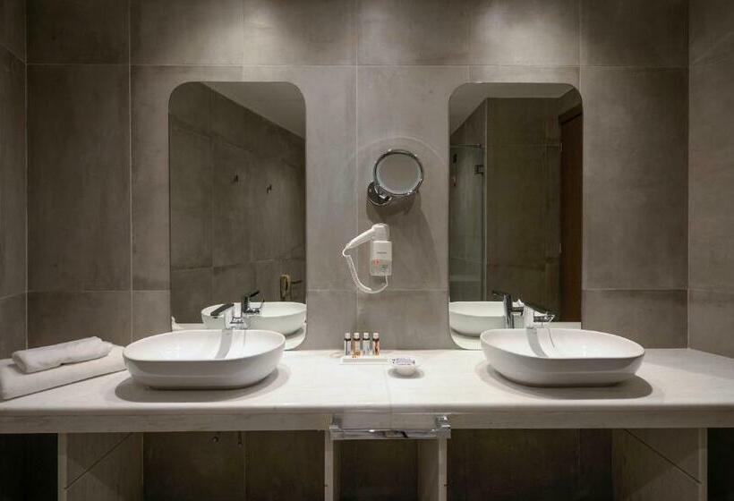 Президентский Люкс, Wyndham Athens Residence