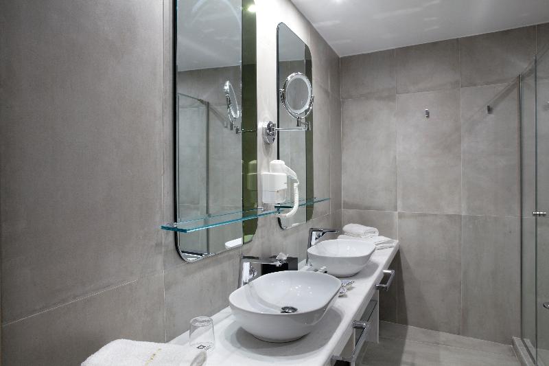 Полулюкс Вид на Город, Wyndham Athens Residence