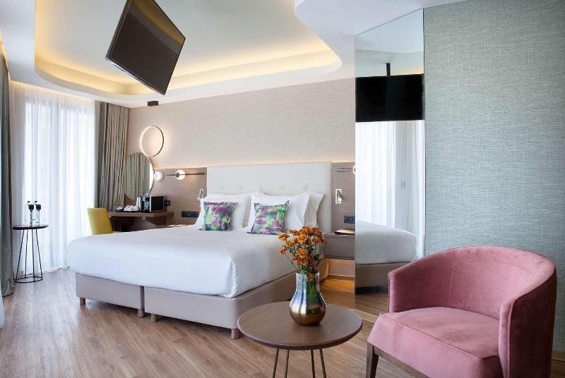 Полулюкс Вид на Город, Wyndham Athens Residence