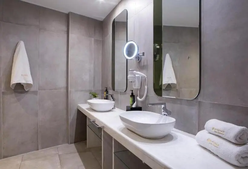 エクゼクティブスイート, Wyndham Athens Residence