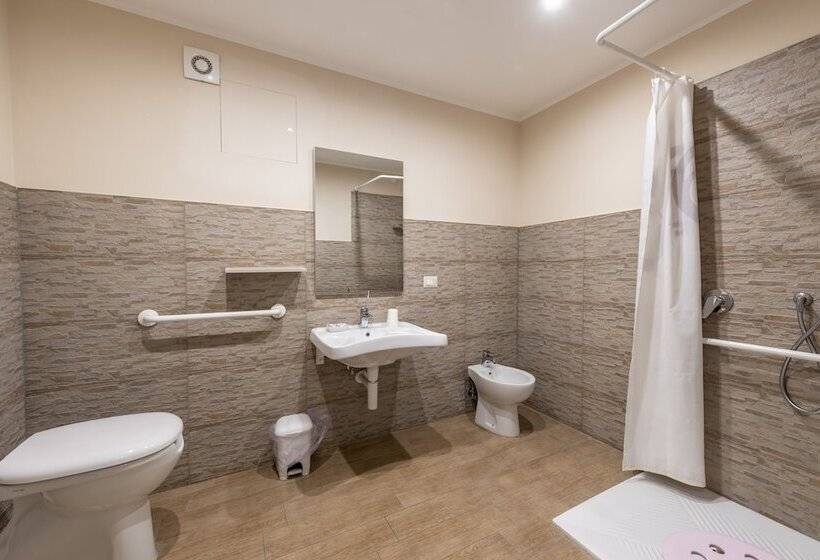 اتاق استاندارد برای معلولان, Flora