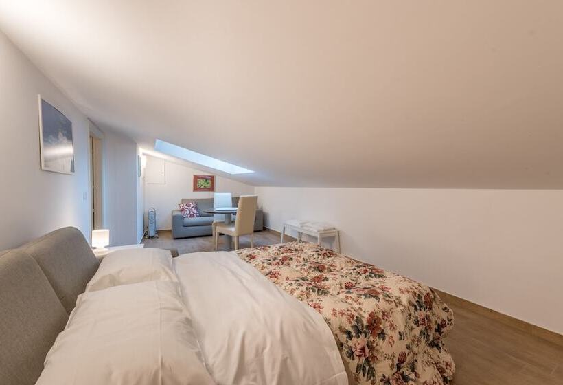 اتاق استاندارد چهار تخته, Flora