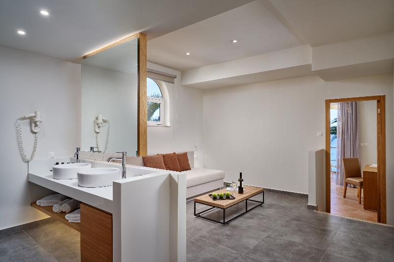 جناح سرير كينج, Hampton Inn & Suites Roseburg