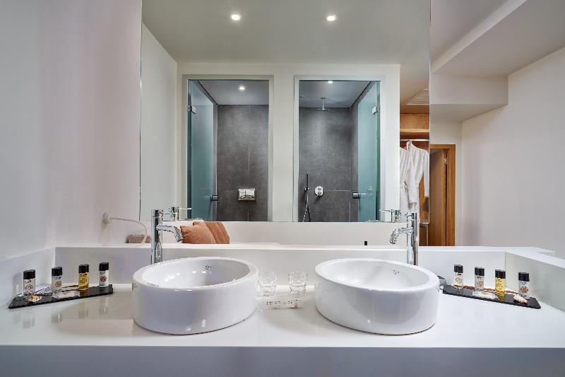 جناح سرير كينج, Hampton Inn & Suites Roseburg