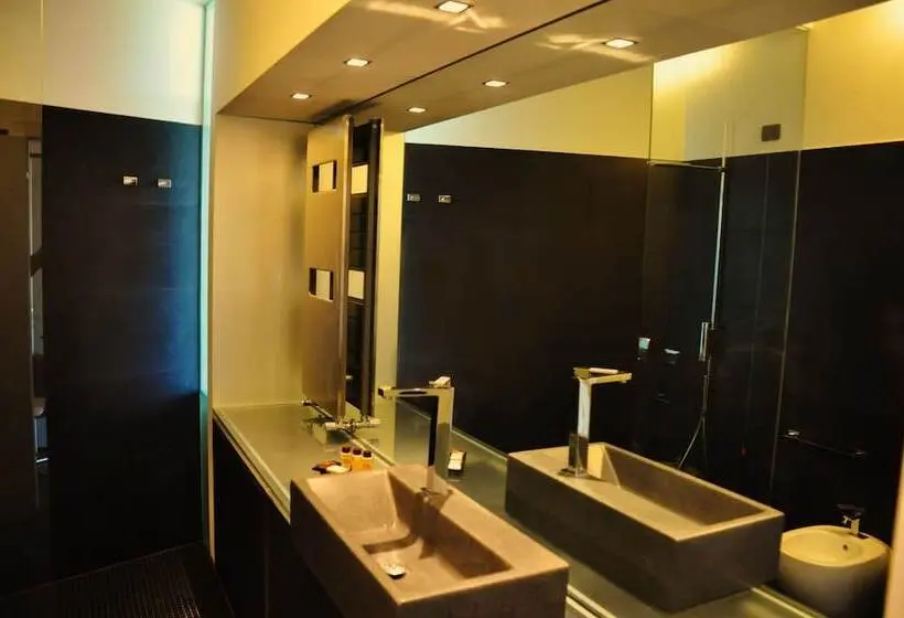 Deluxe Kolmen Hengen Huone, Star Hotel Airport Verona