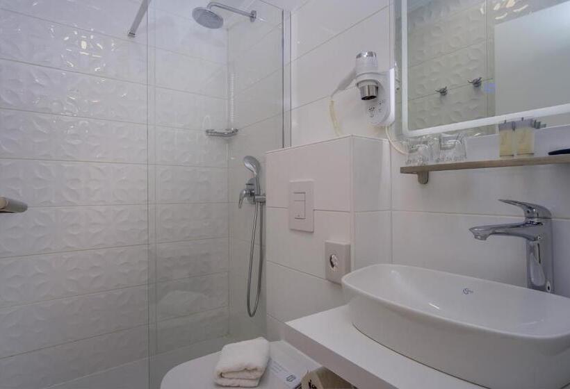 Номер Deluxe с Террасой, Vila Conte