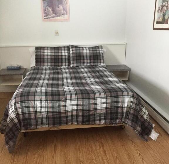 Номер Стандарт, Motel Christine