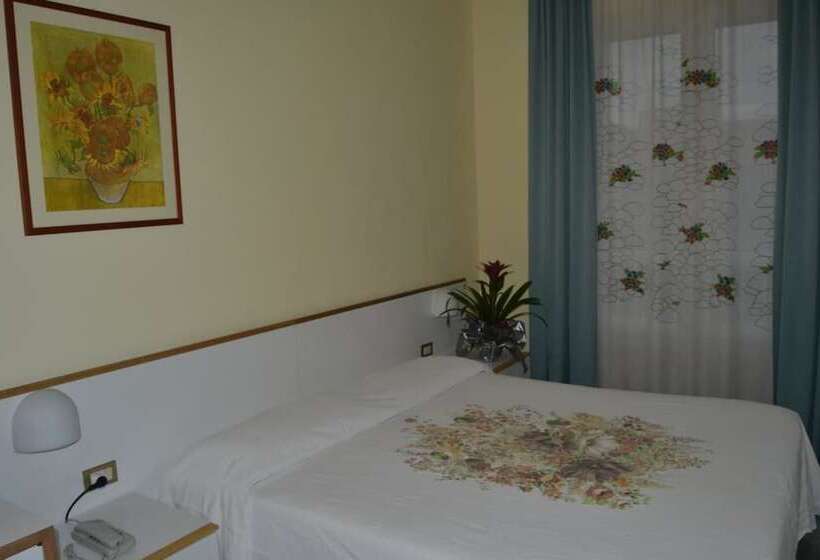 اتاق خانوادگی, Cav Approdo