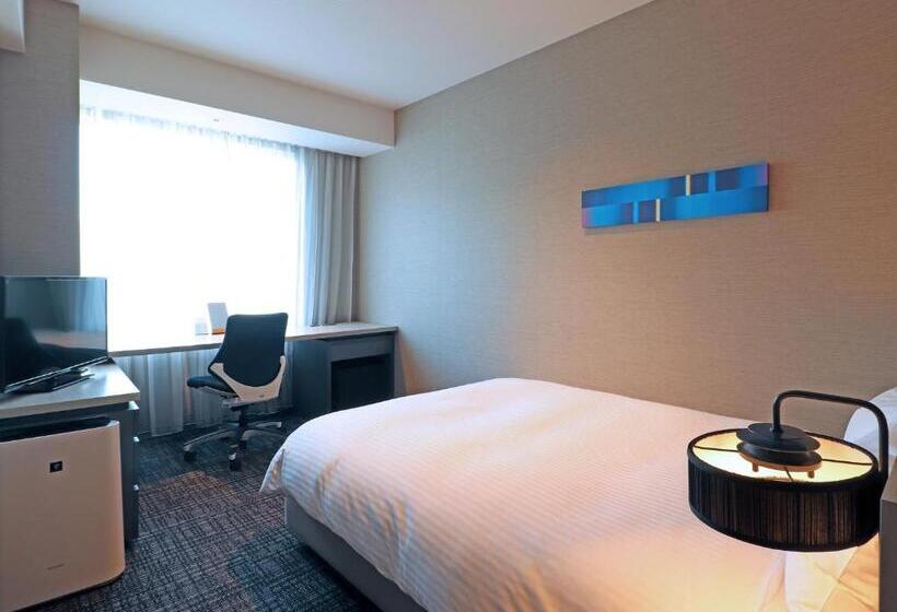חדר סופריור יחיד, The Square Hotel Yokohama Minatomirai
