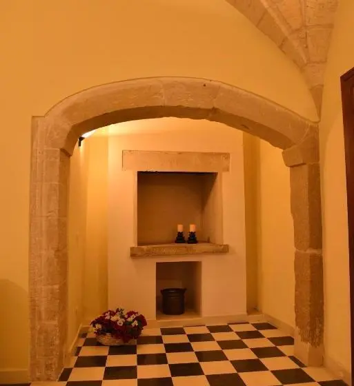 آپارتمان 1 خوابه, B&b Antica Corte