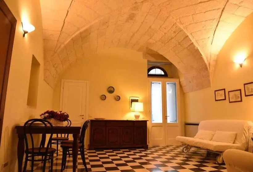 آپارتمان 1 خوابه, B&b Antica Corte