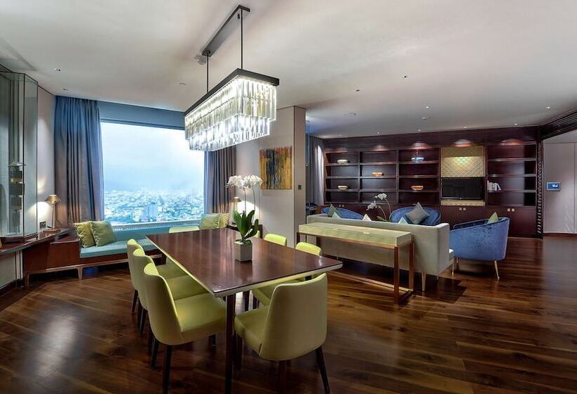 سوئیت ریاست جمهوری 2 خوابه, Hilton Da Nang