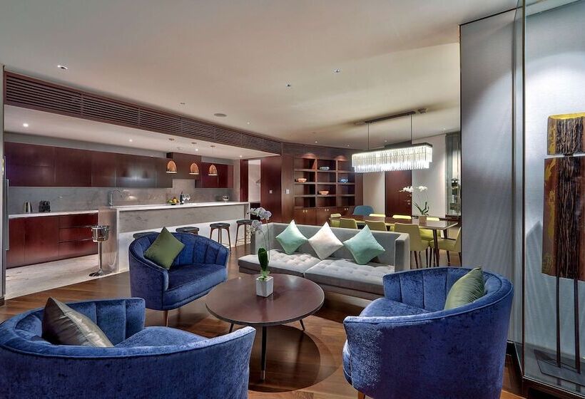 سوئیت ریاست جمهوری 2 خوابه, Hilton Da Nang